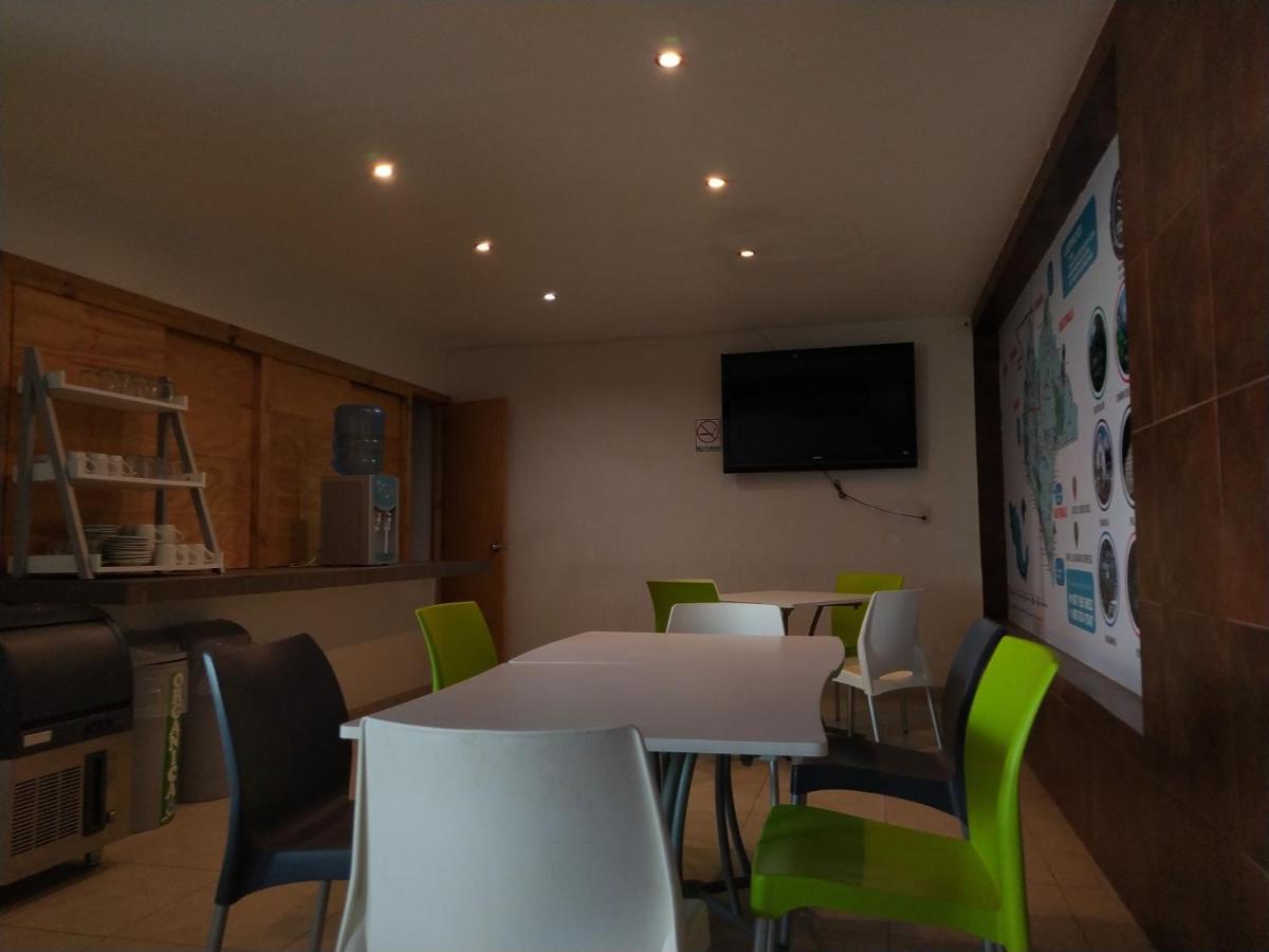 Hotel Brisas Express San Cristóbal de Las Casas المظهر الخارجي الصورة